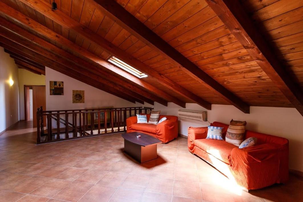 Onlyrooms Cagliari Buitenkant foto